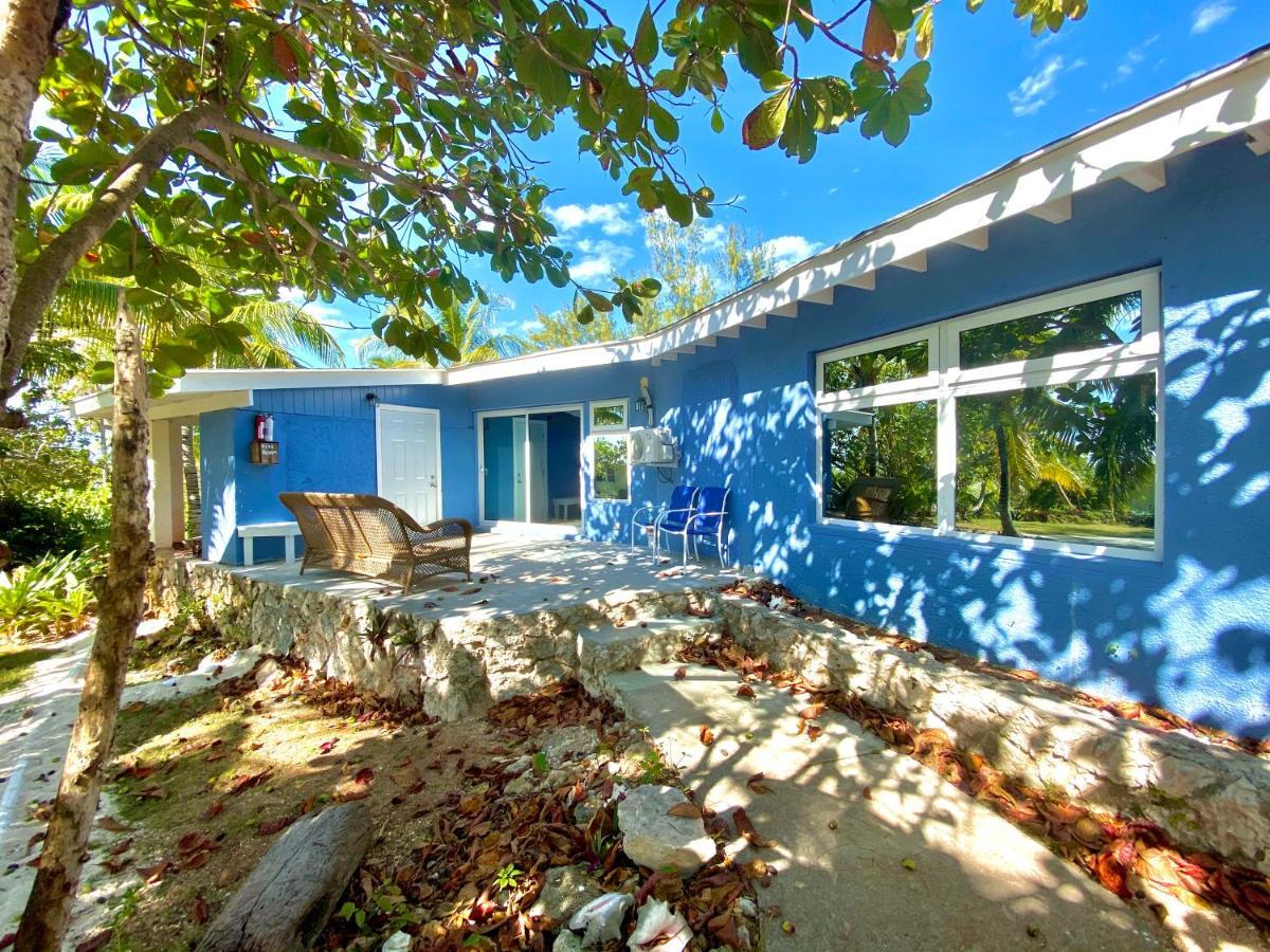 The Sunset Cove And Rainbow Room Alice Town  Extérieur photo