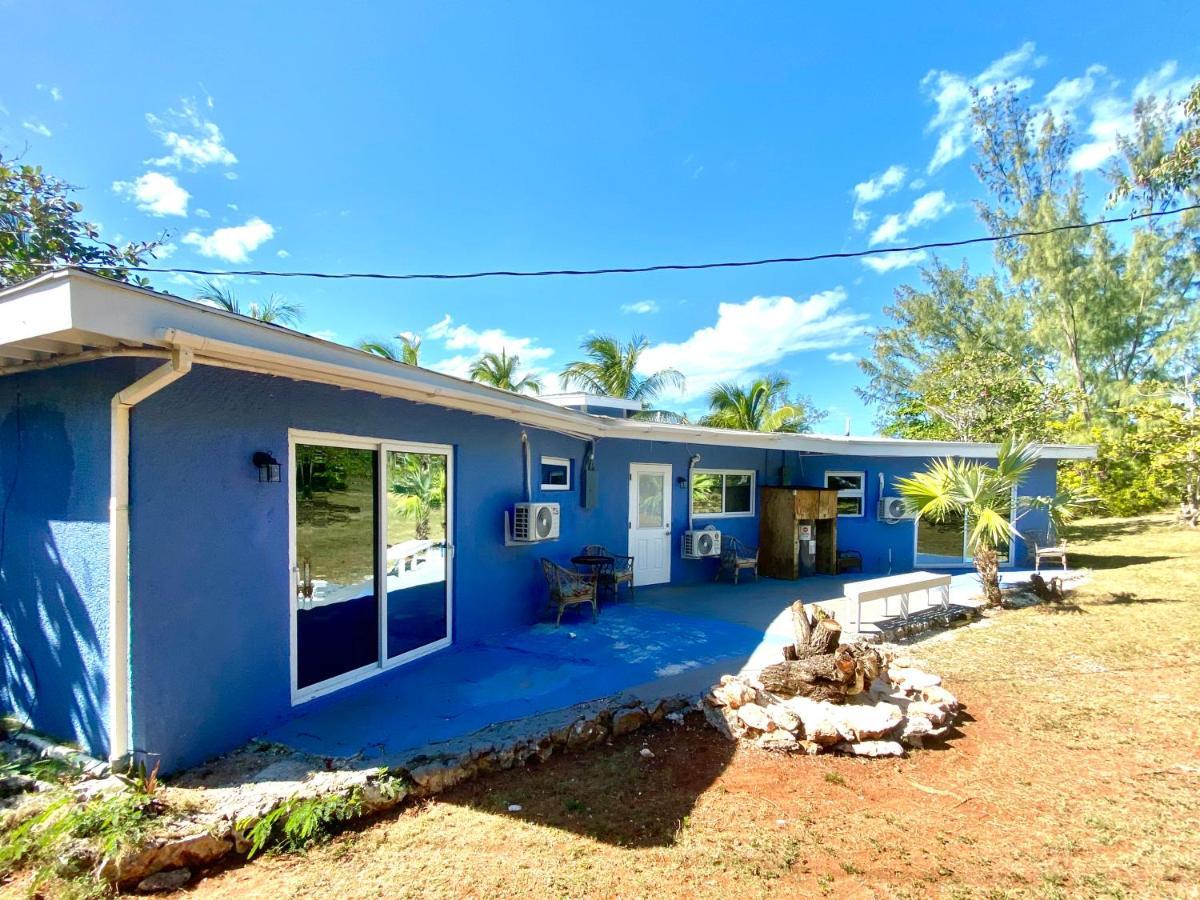 The Sunset Cove And Rainbow Room Alice Town  Extérieur photo