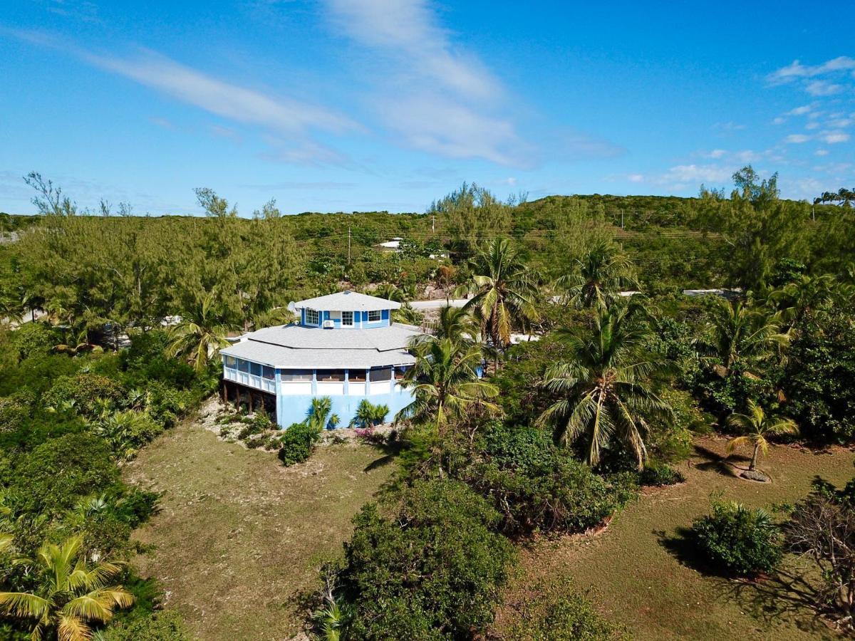 The Sunset Cove And Rainbow Room Alice Town  Extérieur photo